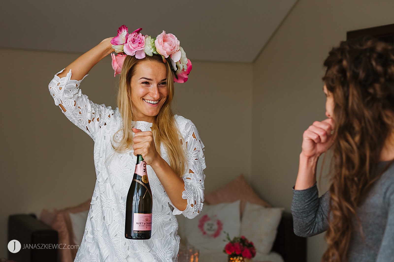 Przygotowania do ślubu i wesela - Hotel Gerczak Jażdżówki. Zdjęcia ślubne. Fotograf na ślub.