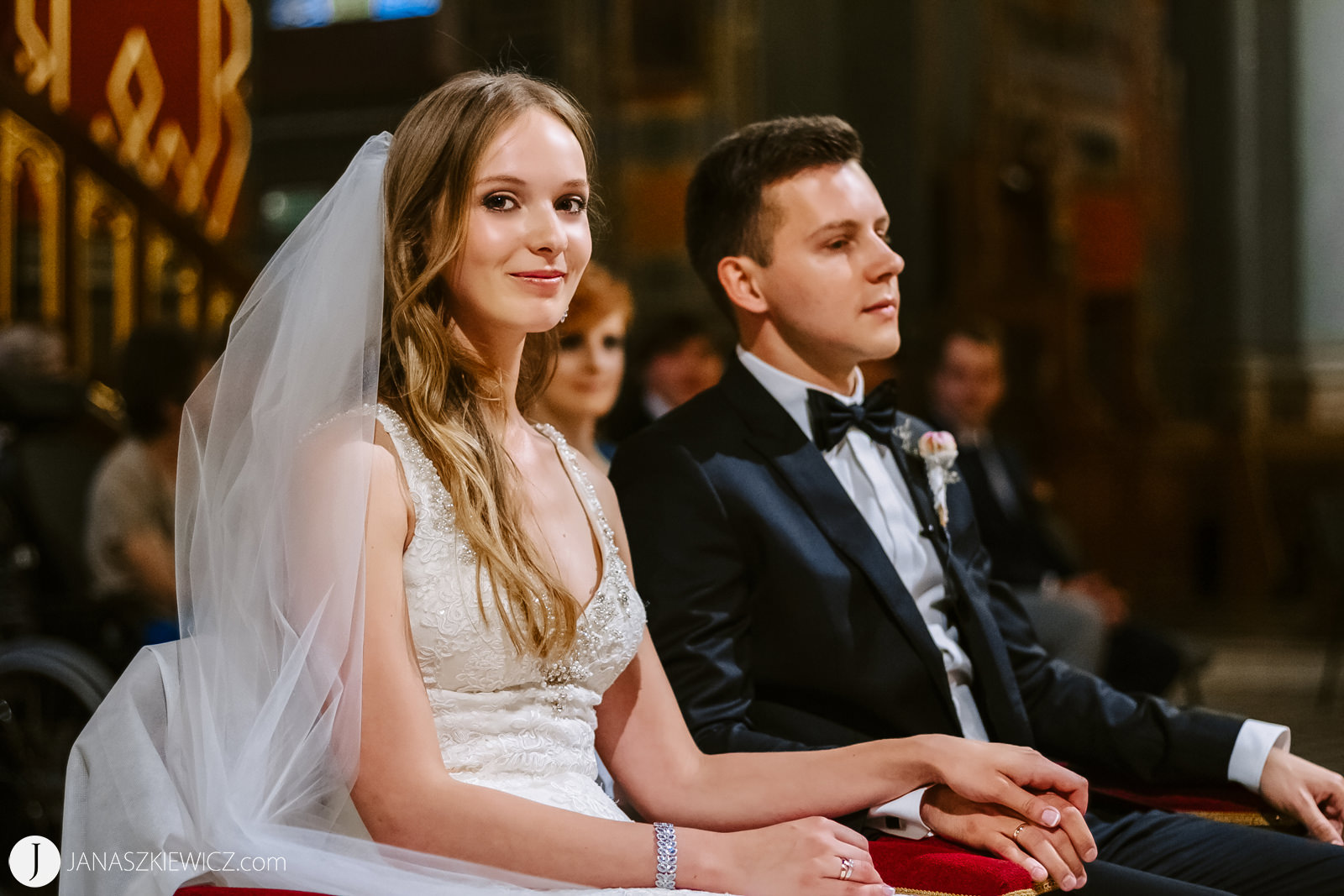 Ślub w Kościele Najświętszego Serca Pana Jezusa w Turku - zdjęcia. Fotograf ślubny.