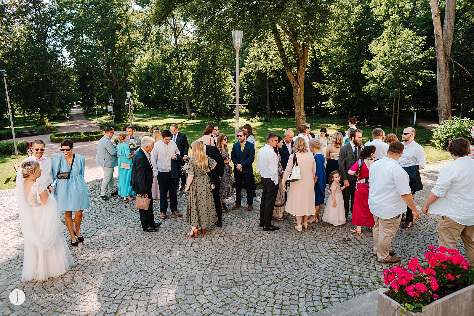 Restauracja Herbowa - Zamek Uniejów - wesele. Fotograf Łódź - zdjęcia ślubne.