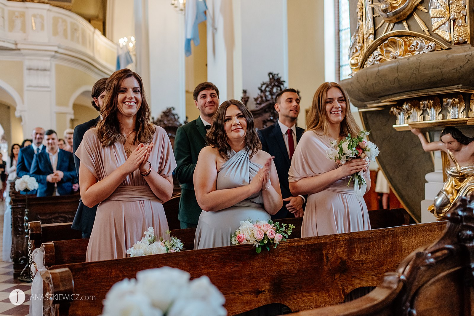 Ślub w Farze w Gostyniu. Fotograf ślubny Gostyń. Zdjęcia ślubne.