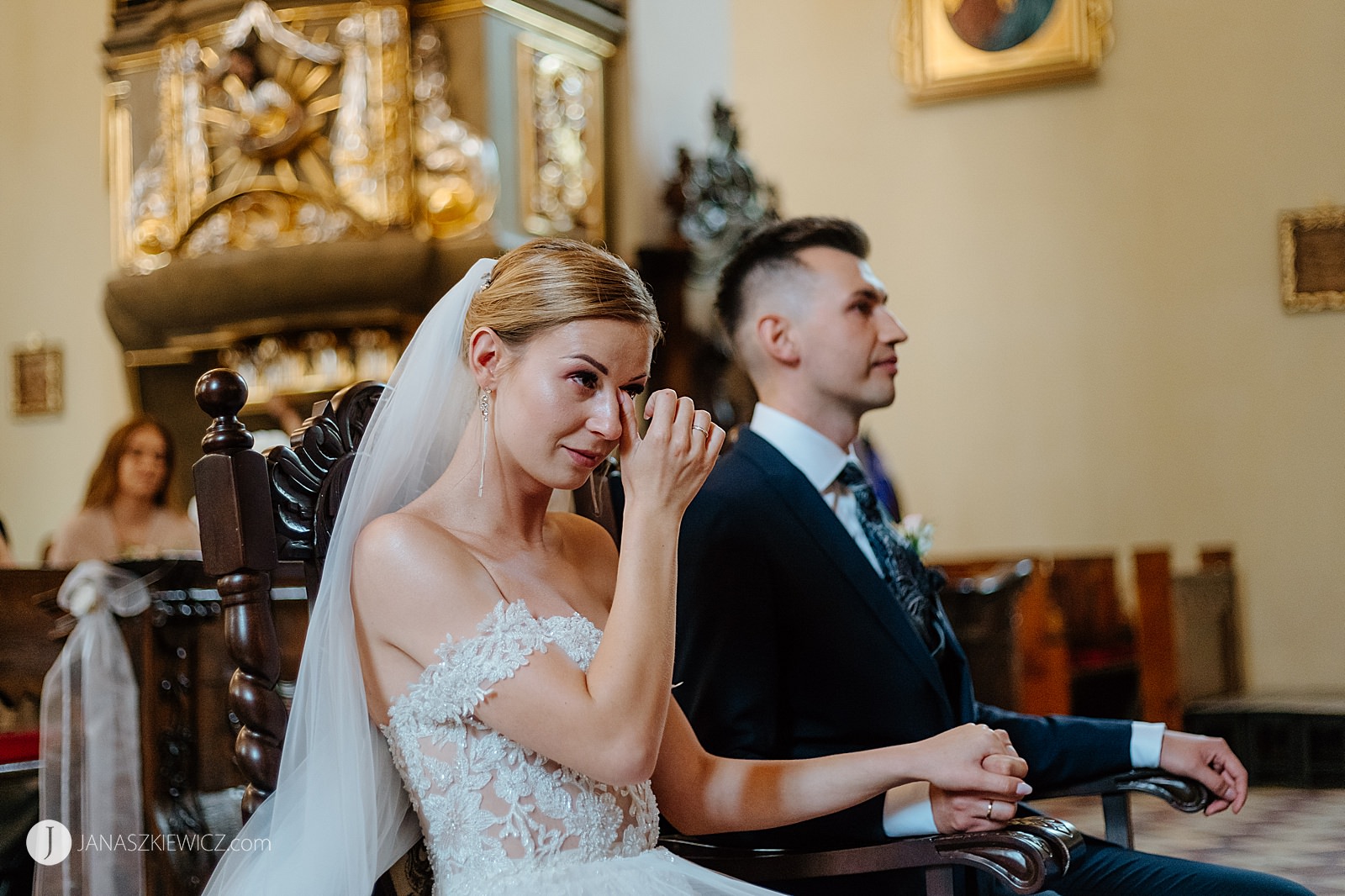 Ślub w Farze w Gostyniu. Fotograf ślubny Gostyń. Zdjęcia ślubne.