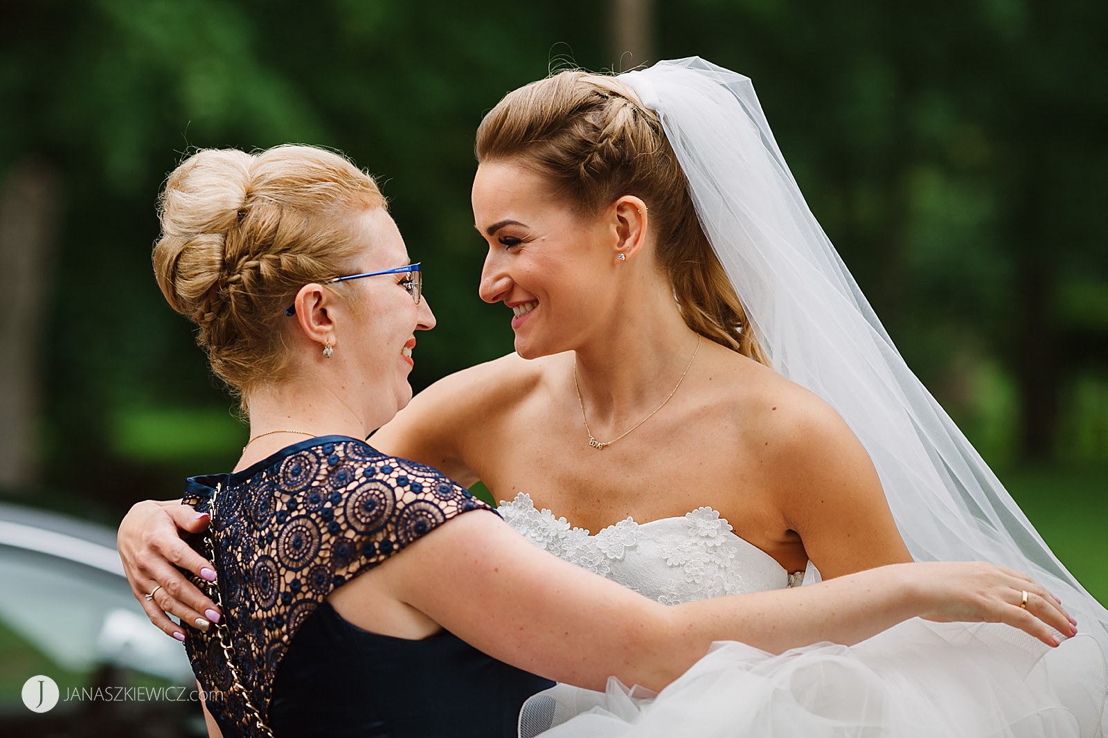 Ślub w kościele - fotograf ślubny, zdjęcia ślubne.