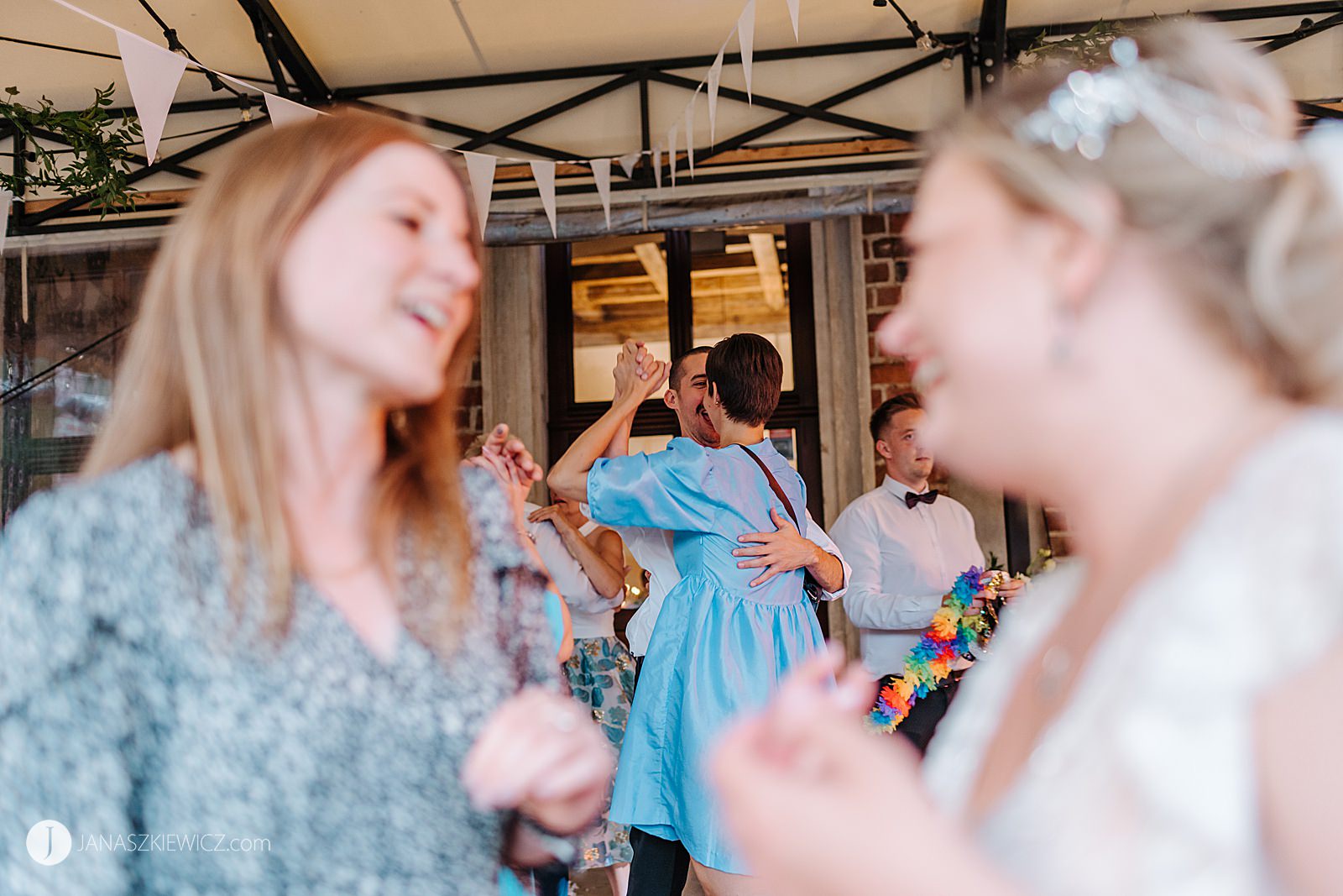 Restauracja Herbowa - Zamek Uniejów - wesele. Fotograf Łódź - zdjęcia ślubne.