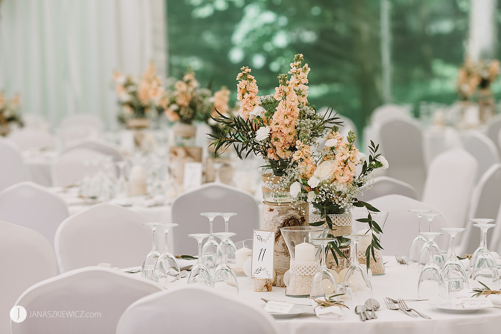 Fotograf ślubny - Poznań. Dekoracje ślubne boho glam.