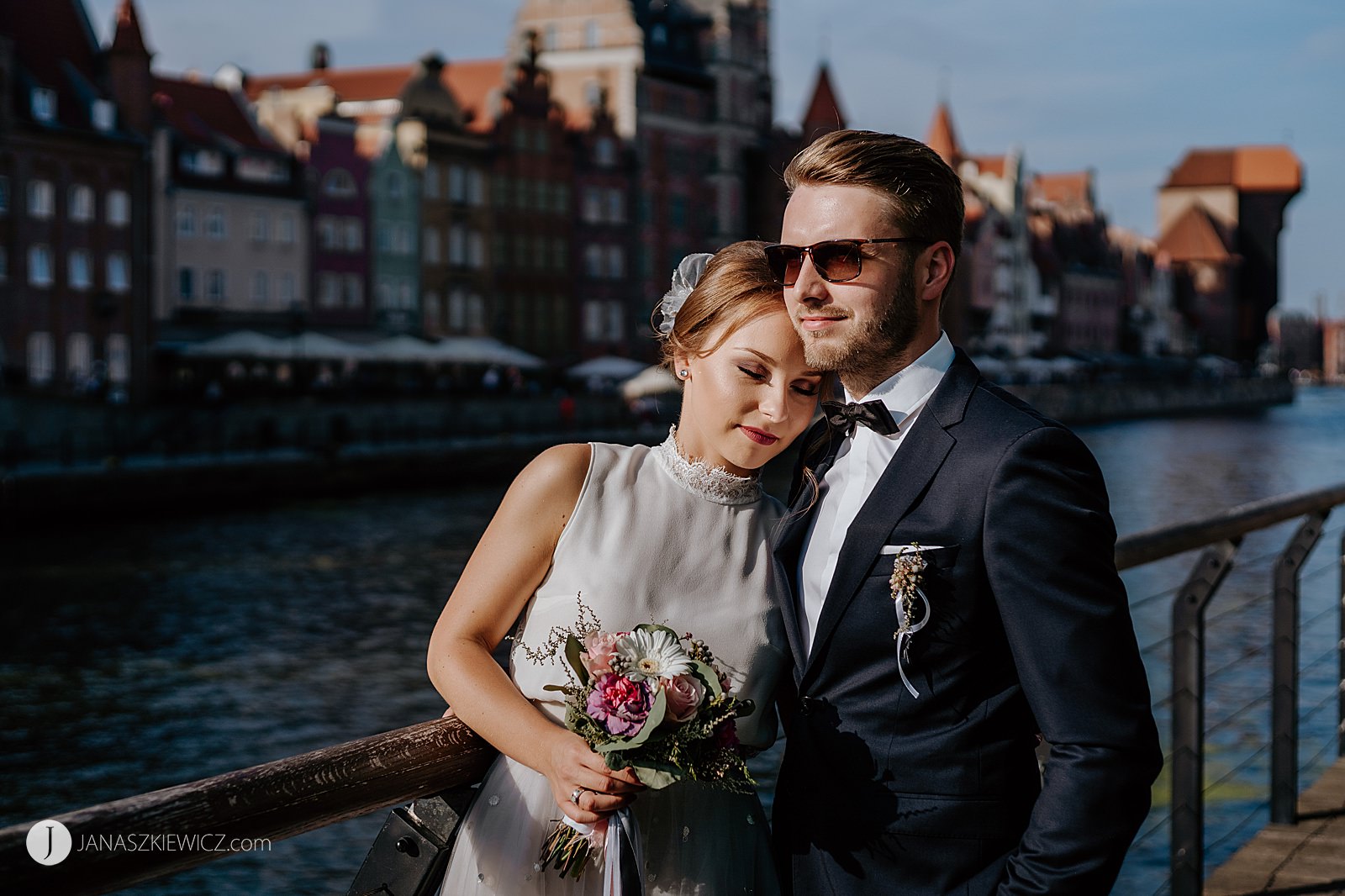 Sesja ślubna - Gdańsk. Fotograf ślubny, zdjęcia ślubne.