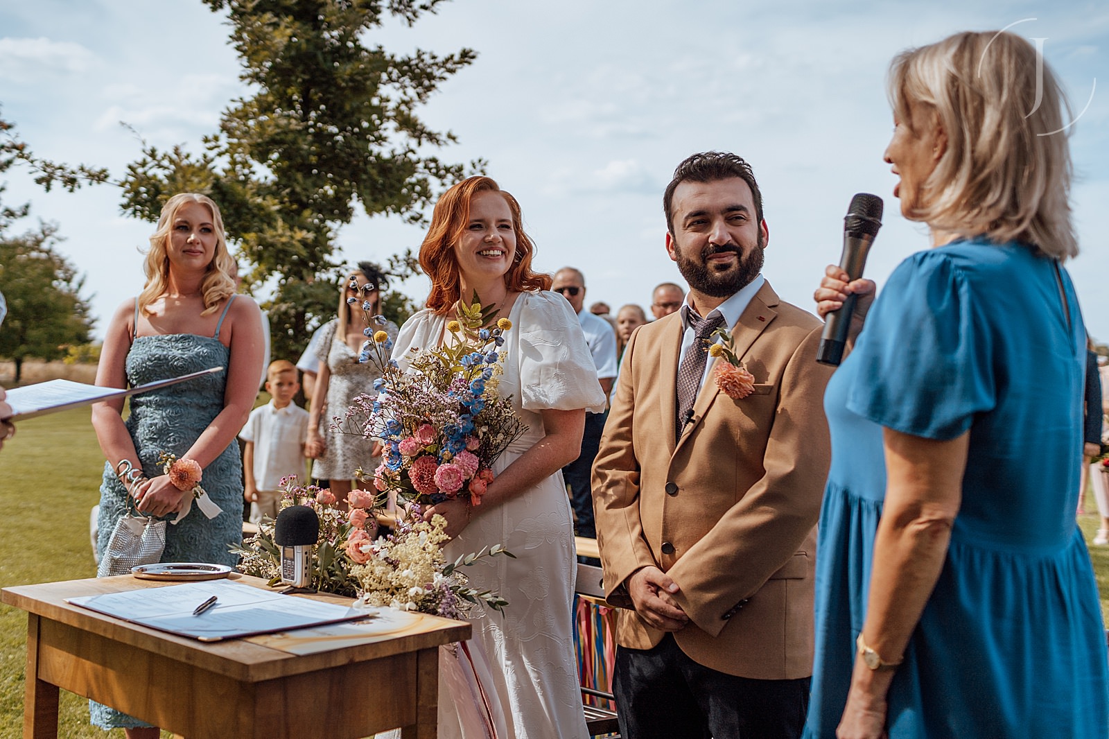 Dyrkowo - cywilna ceremonia ślubu w plenerze.
