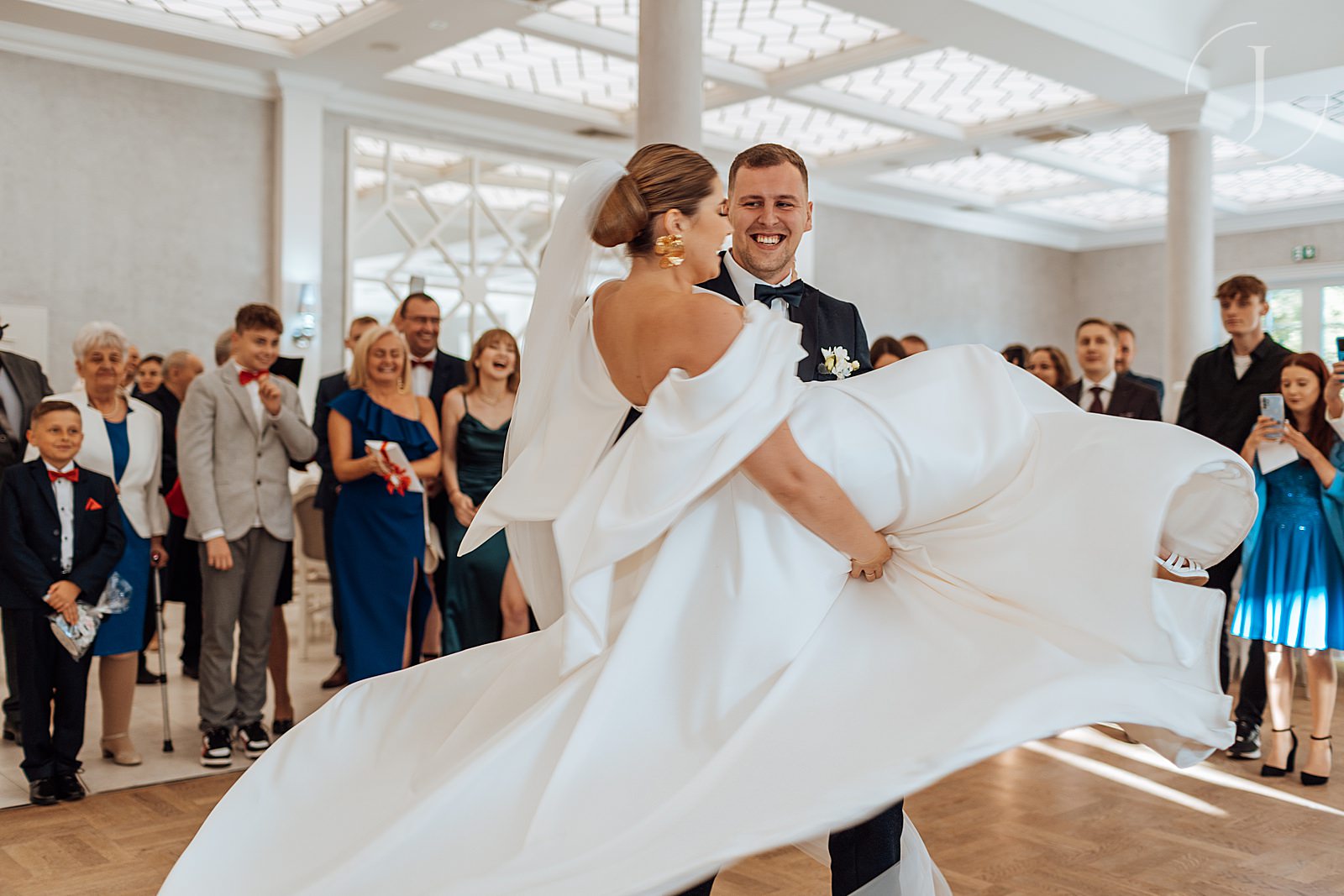 Wejście Pary Młodej na wesele.