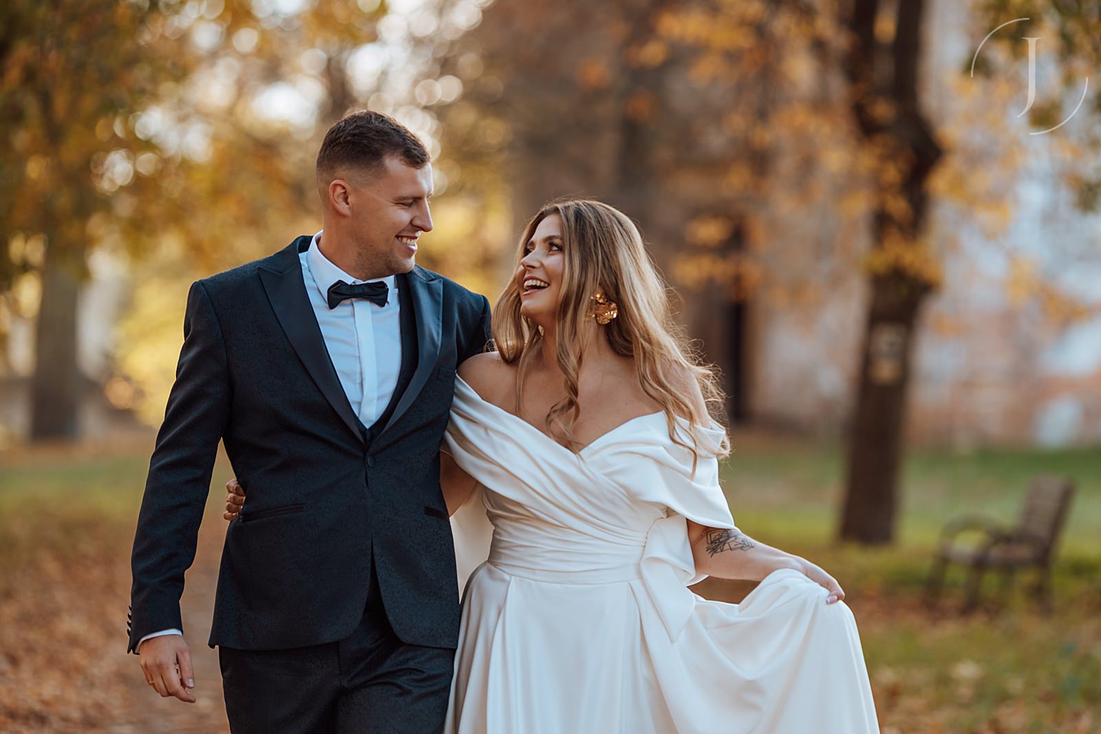 Jesienna sesja ślubna Pary Młodej.